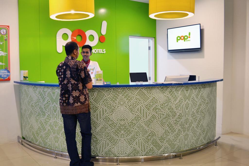 Pop! Hotel Tebet Jakarta Extérieur photo