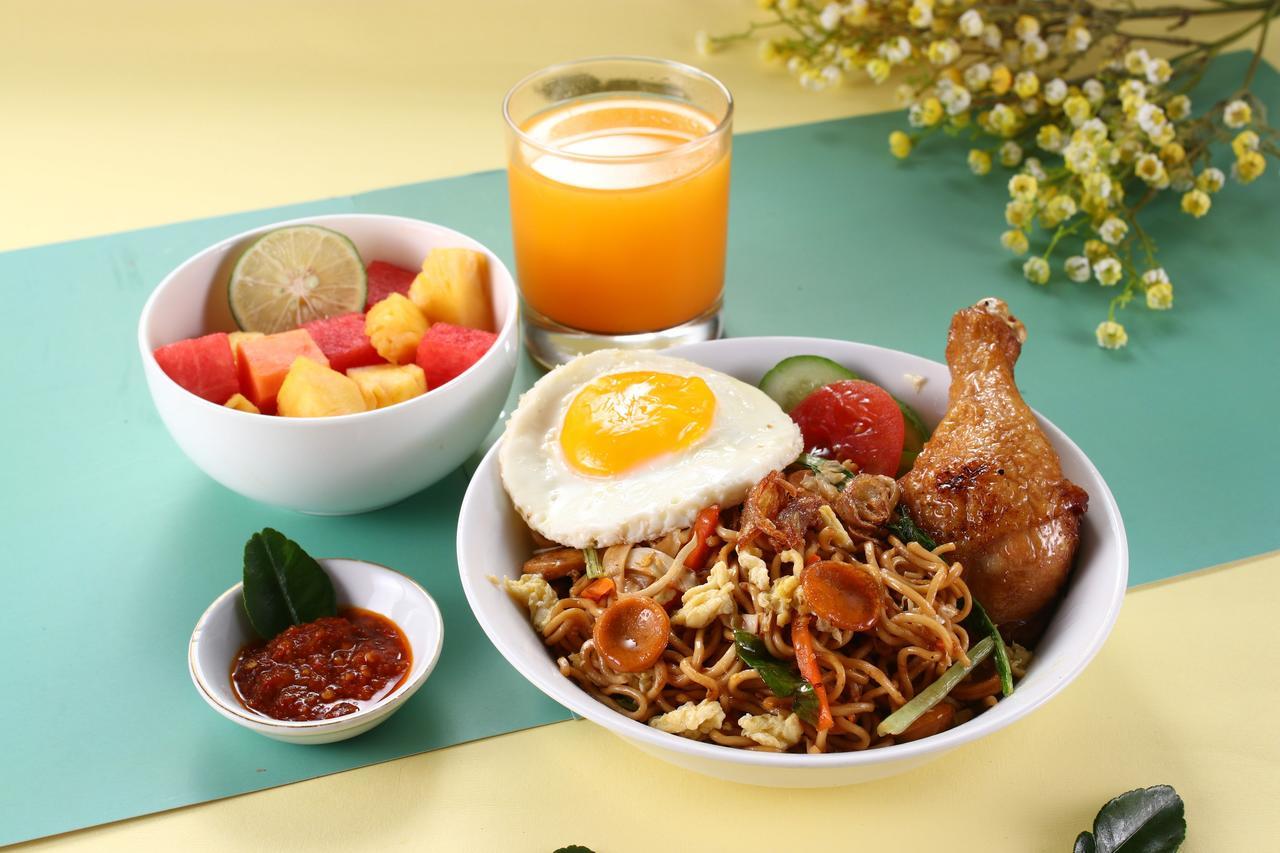 Pop! Hotel Tebet Jakarta Extérieur photo